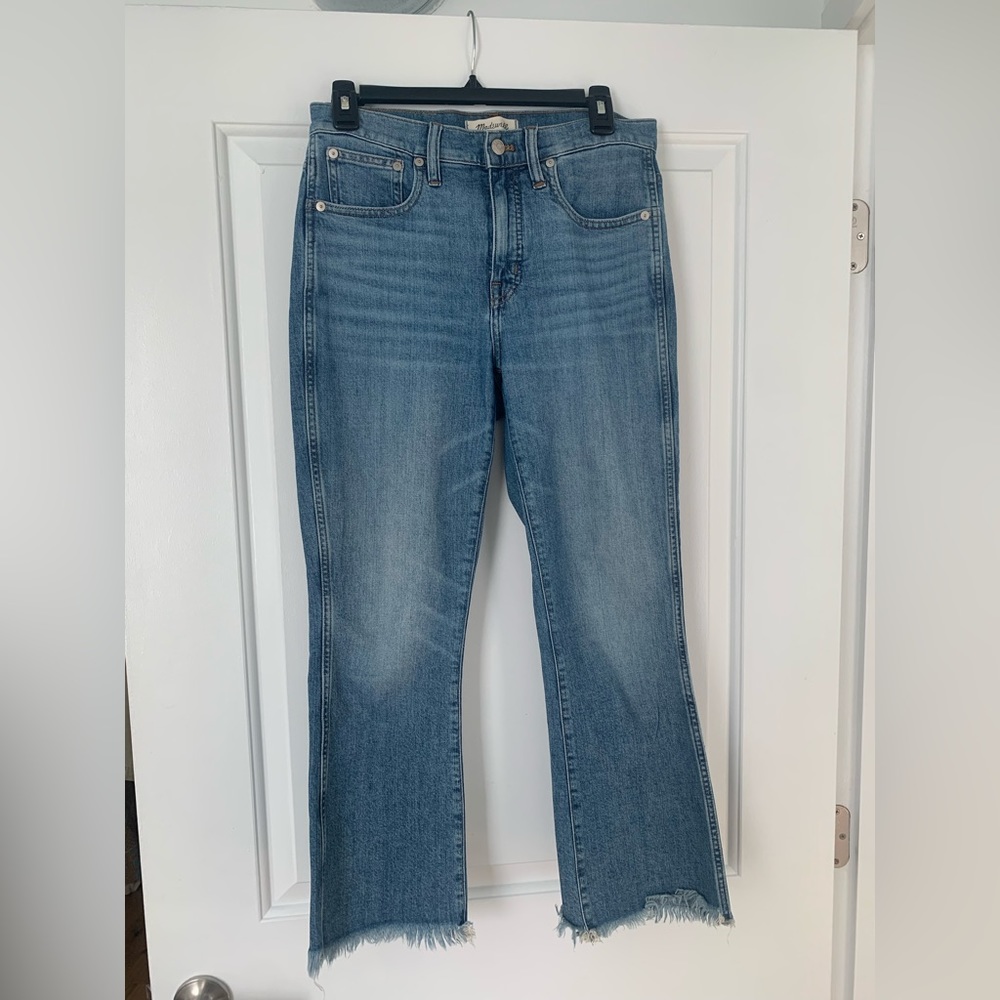 Madewell Cali Demi bootcut frayed edge jeans. Perfect condition. Size 27